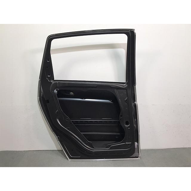 新品! Bクラス/W245 純正 左リアドア A1697302105 未塗装 メルセデス
