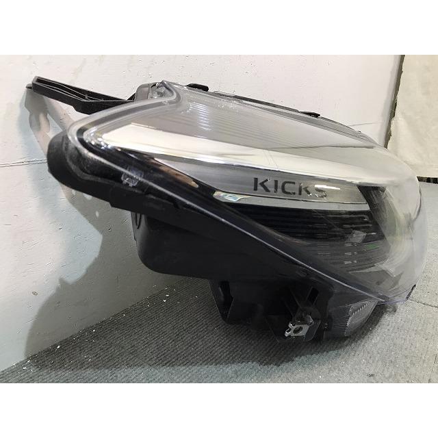 キックス KICKS/P15 純正 右ヘッドライト/ランプ LED レベライザー