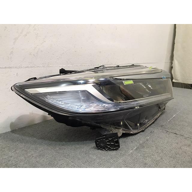 ホンダ GK8 GK9 シャトル LED ヘッドライト 右 W2386 GP シャトル/シャトルハイブリッド/GK8/GK9/GP7/GP8 純正 前期 右ヘッド