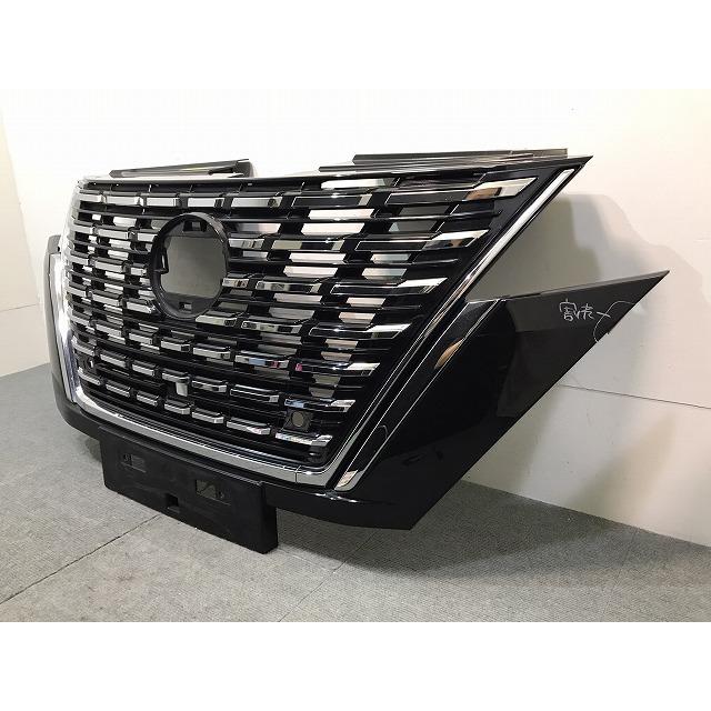 セレナ ハイウェイスター／C27 純正 後期 フロントグリル 
