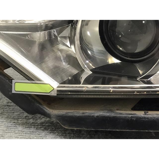 三菱デリカD5 CV-5W ￼前期ヘッドライト 左右HID バラスト付