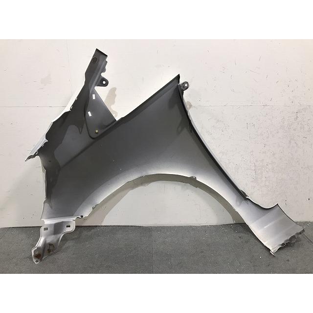 ホンダ　　FIT/フィット　GE8　前期　純正　右フェンダー フィット GE6/GE7/GE8/GE9/GP1/GP4/ 純正 右フロントフェンダー タフタ