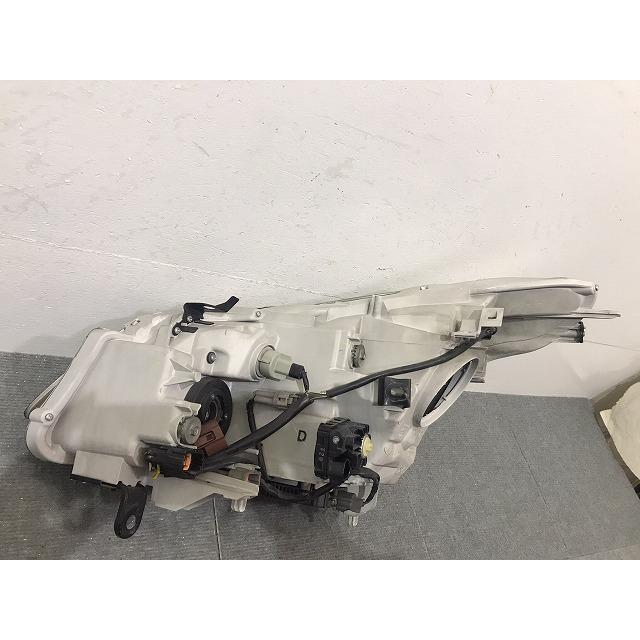 スカイライン セダン V36 KV36 NV36 PV36 純正 前期 右ヘッドライト