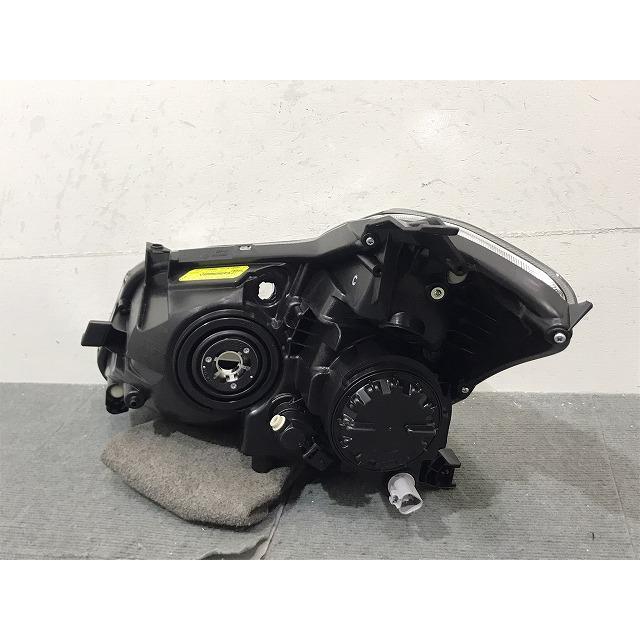 新車取外!ブレイド AZE154H/AZE156H/GRE156H 純正 右ヘッドライト