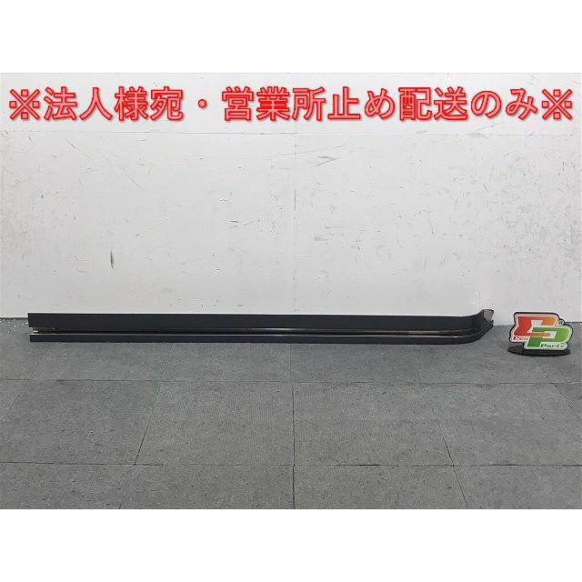 NV350 キャラバン　左スライドドア　ガイドレール　純正　中古品 新品!キャラバンNV350 E26 純正 右リアスライドドアガイドレール 77760