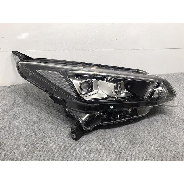 リーフ/LEAF ZE1 純正 右 ヘッドライト/ランプ LED レベライザー 刻印P