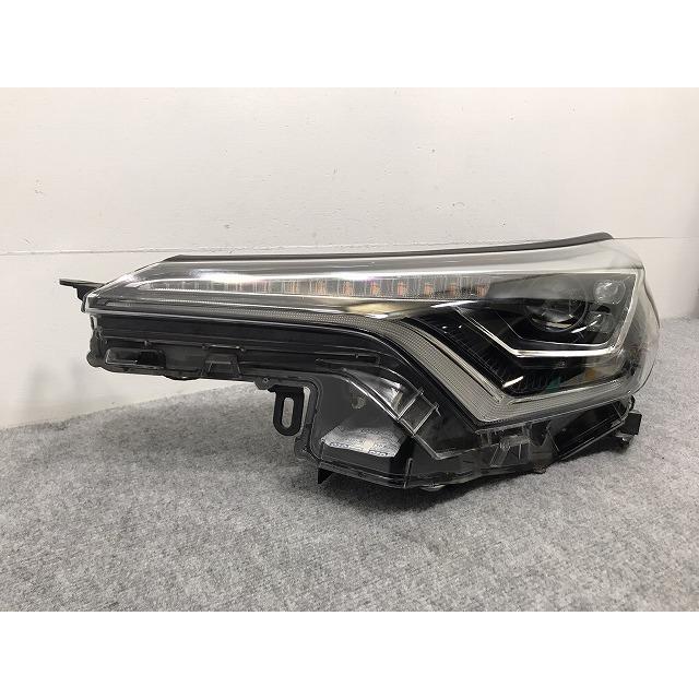 C-HR/CHR ZYX10/ZYX11/NGX50/NGX10 純正 前期 左 ヘッドライト/ランプ