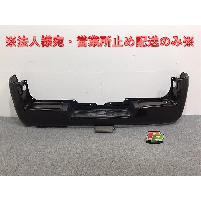 キャラバン NV350/標準 E26 純正 リア バンパー 85022 3XA0A 