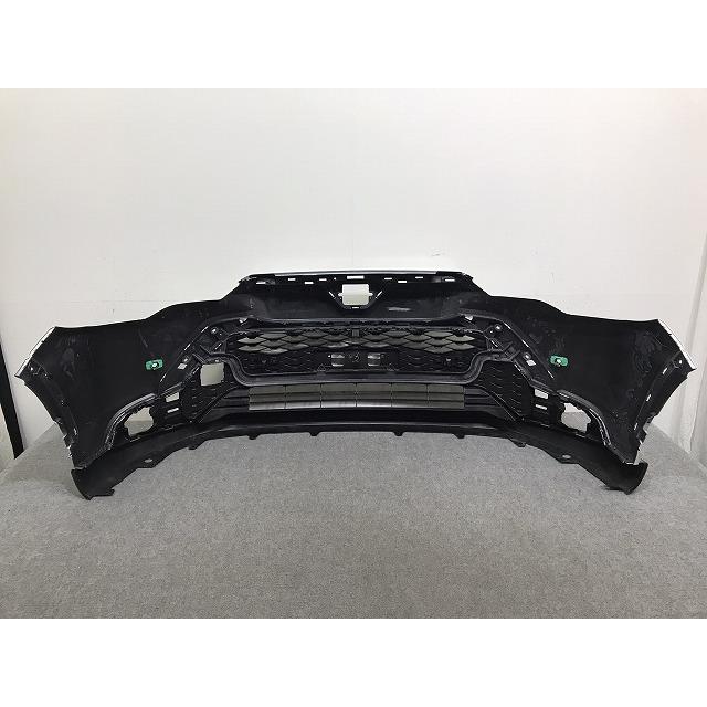 D4-92/ZSG10/ZSG11/ZVG15カローラ クロス純正フロントバンパー52119-16580