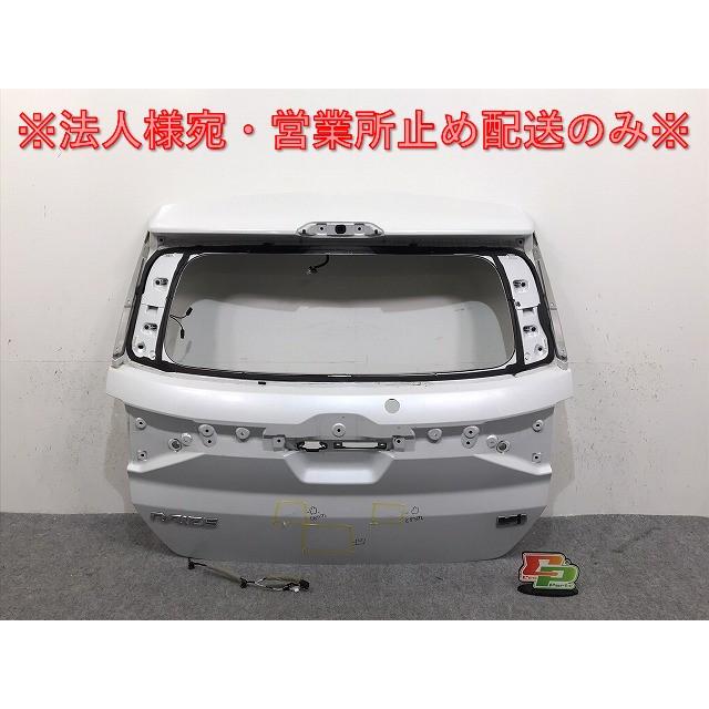 ライズ　 A200A リアゲート　67149-B1180 (8) ライズ HV/A200A/A210A/A201A/A202A 純正 リアゲート/内張り付 67149
