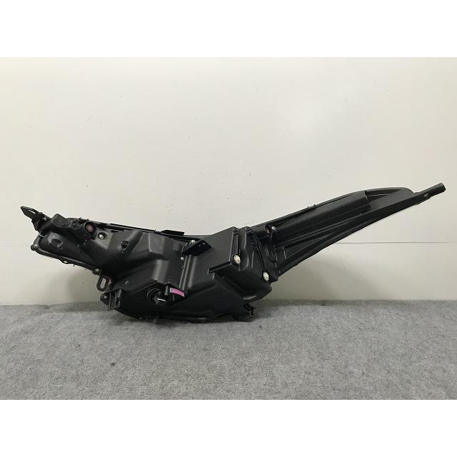 C-HR/CHR ZYX10/NGX10/NGX50 純正 中期 右 ヘッドライト/ランプ LED