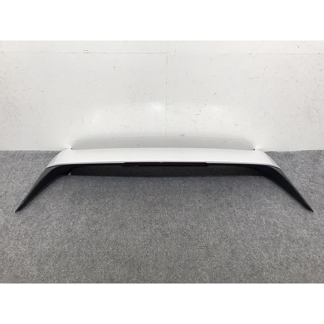 新車外し!ヴェゼル/VEZEL RV3/RV4/RV5/RV6 純正 リア スポイラー