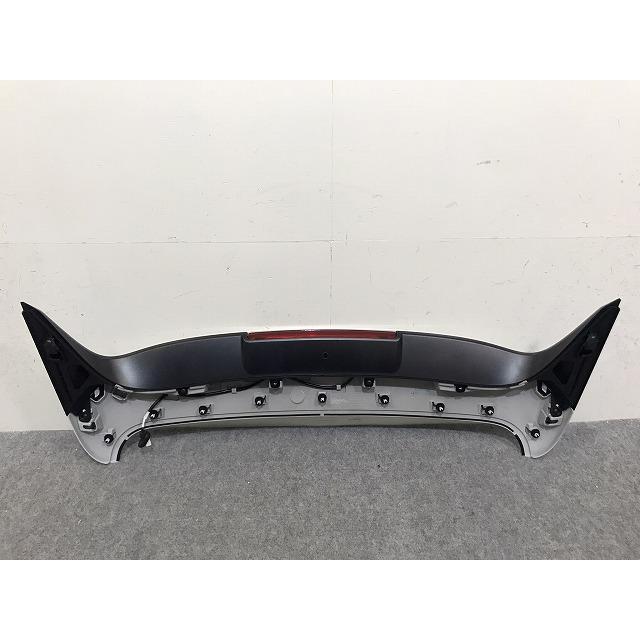 新車外し!ヴェゼル/VEZEL RV3/RV4/RV5/RV6 純正 リア スポイラー