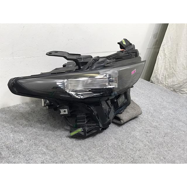 MAZDA3/マツダ3 BP5P/BP8P/BPFP/BPEP 純正 右 ヘッドライト/ランプ LED