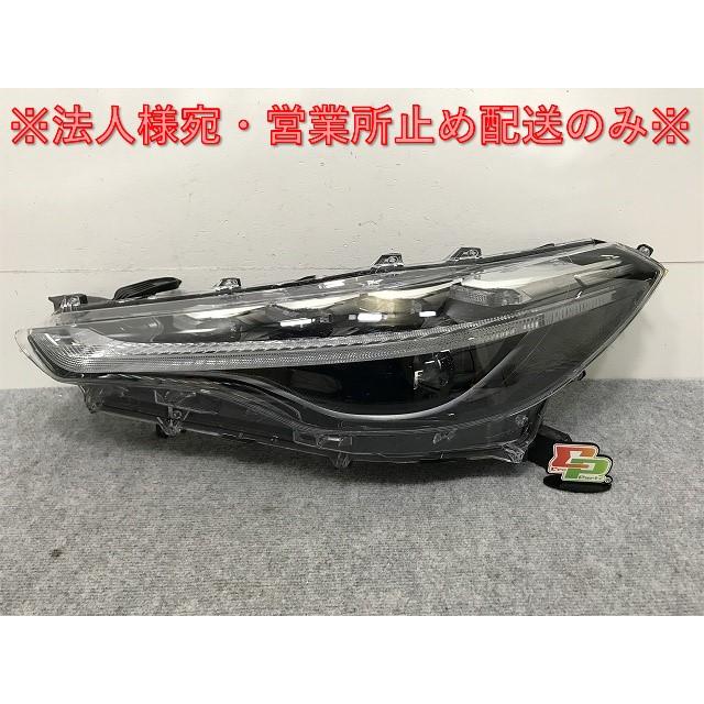 カローラ/クロス 左ヘッドライト ZSG10/ZVG11/ZVG15