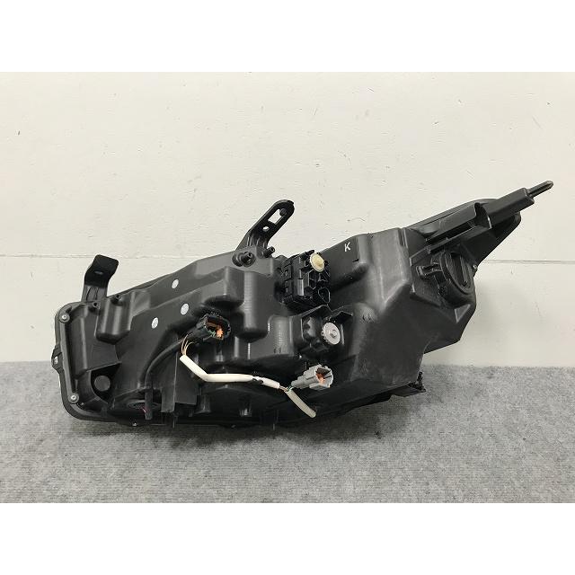 スカイライン V37/YV37/HV37/HNV37/ZV37 純正 前期 右 ヘッドライト