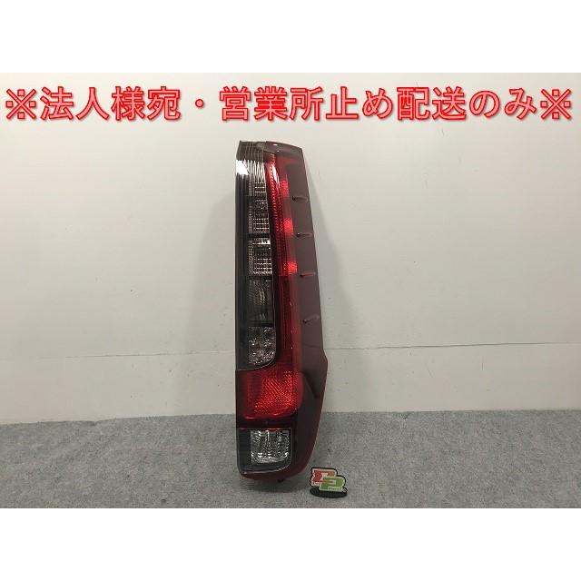 トヨタ　80 ノア　エスクァイア テールレンズ　テールランプ　ユニット　美品 ヴァレンティ VALENTI 80系 VOXY NOAH ESQUIRE ヴォクシー ノア