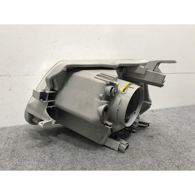シエンタ ダイス NCP81G/NCP85G 純正 右 ヘッドライト/ランプ キセノン
