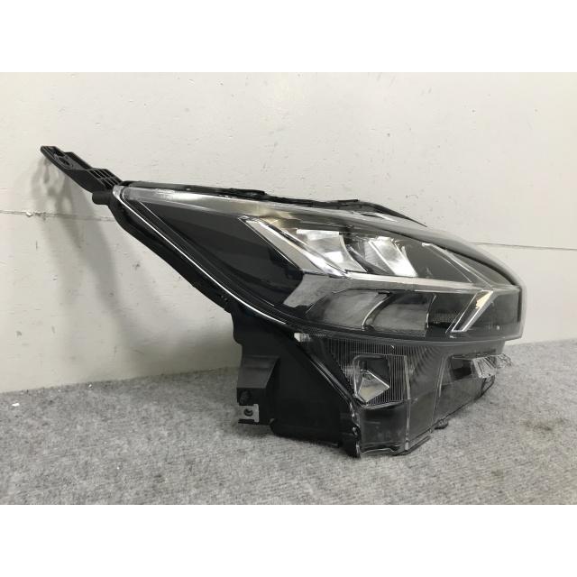 デイズ ハイウェイスター B44W/B45W/B47W/B48W 純正 右 ヘッドライト  