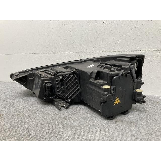 A1 8X系 純正 後期 右 ヘッドライト/ランプ キセノン HID AFS無 8XA 