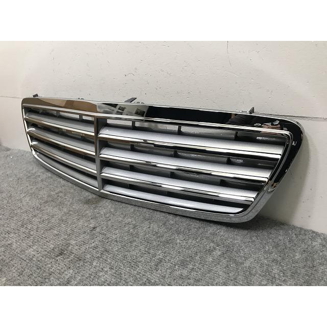 新品!Cクラス W203 純正 フロント グリル/ラジエーターグリル A
