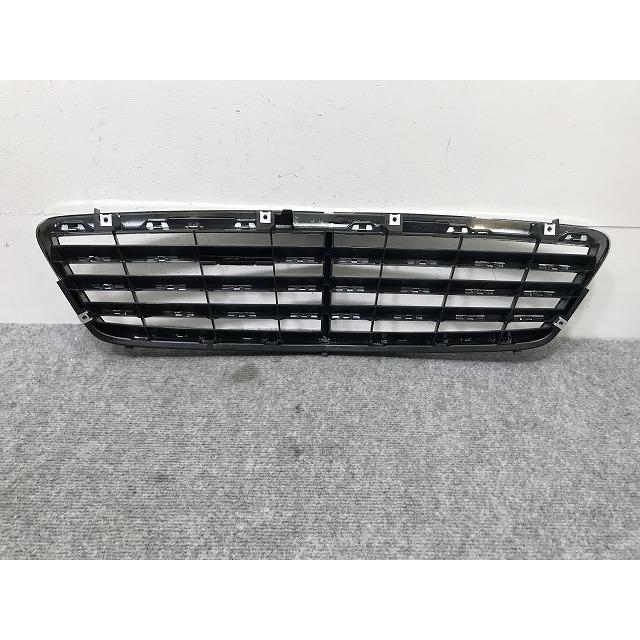 新品!Cクラス W203 純正 フロント グリル/ラジエーターグリル A