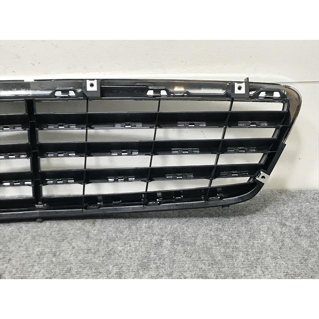 新品!Cクラス W203 純正 フロント グリル/ラジエーターグリル A