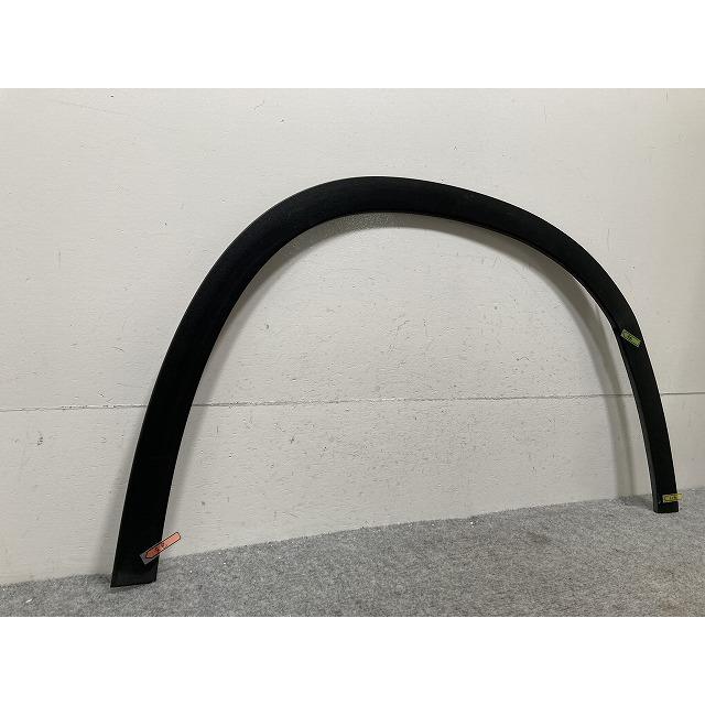 GLAクラス X156 純正 右 フロント フェンダーアーチモール/オーバー