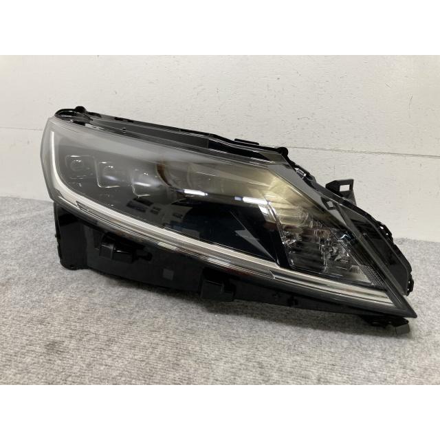 日産　ノート　SNE13 右ヘッドランプ ノート/NOTE E13/SNE13 純正 右 ヘッドライト/ランプ LED レベライザー