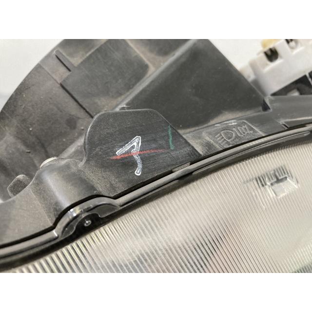ジャンク!マークX 130系/GRX130/GRX133/GRX135 純正 前期 右 ヘッド