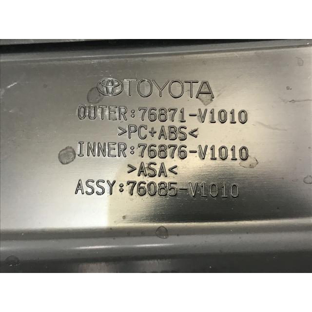 値下げ！ ヴォクシー・ノア トヨタ純正 ルーフスポイラー 新車外し