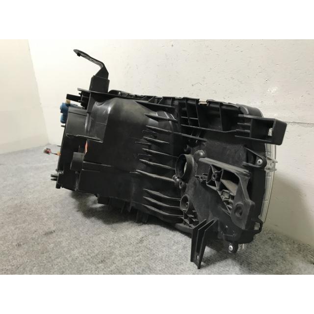 キューブ　ヘッドライト キセノン HID レベ付 STANLEY P8191 車 キューブ ヘッドライト キセノン HID レベ付 STANLEY P8191