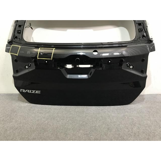 ライズ A200A/A210A/A201A/A202A 純正 リアゲート/バックドア 内張り付