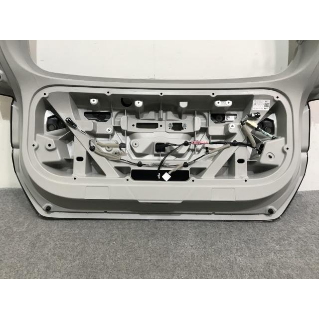 ライズ A200A/A210A/A201A/A202A 純正 リアゲート/バックドア 内張り付