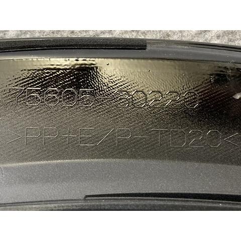 新車取り外し!クラウン スポーツ AZSH36W 純正 右 リア フェンダー