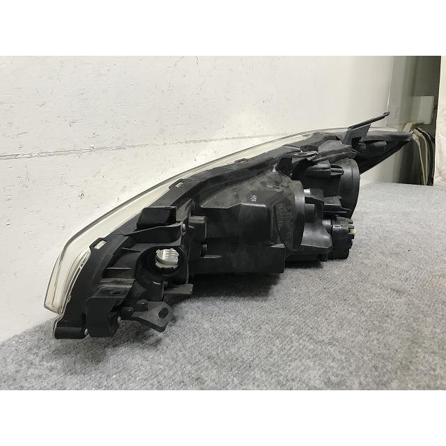 ウィッシュ 20系/ZGE20G/ZGE25G/ZGE20W/ZGE22W/ZGE25W 純正 右