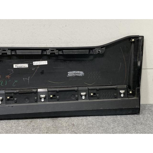 ヴォクシー/ZS 80系/ZRR80W ZRR85W ZWR80W 純正 後期 左 ヴォクシー/ZS 80系/ZRR80W ZRR85W ZWR80W 純正 後期 左