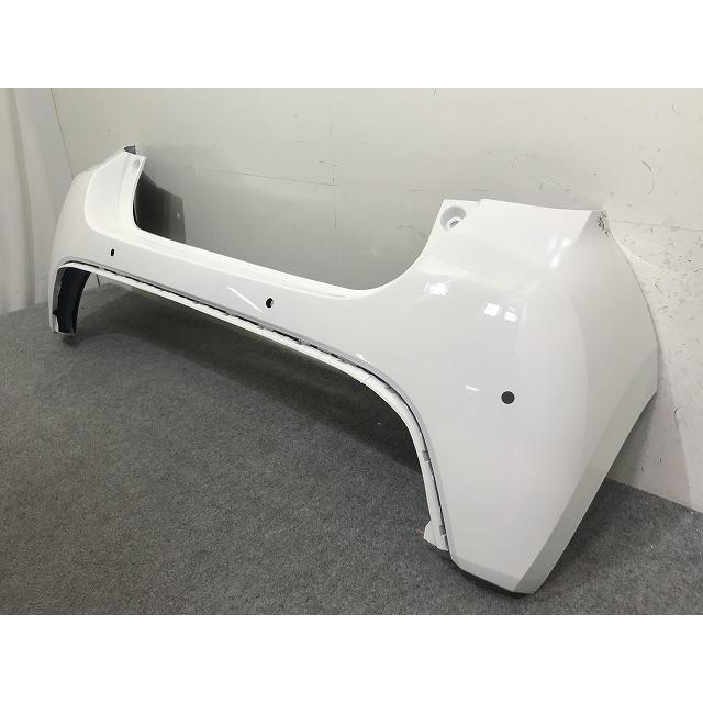 ヤリス KSP210/MXPA10/MXPA15 MXPH10/MXPH15 MXPH14/MXPH17 純正 リア