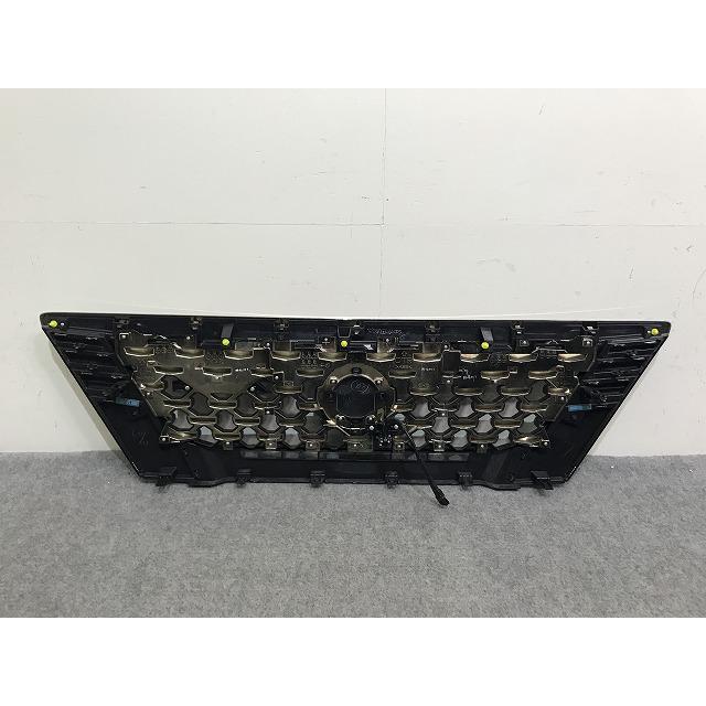 キャラバン NV350 オーテック/AUTECH 標準 E26 純正 後期 フロント