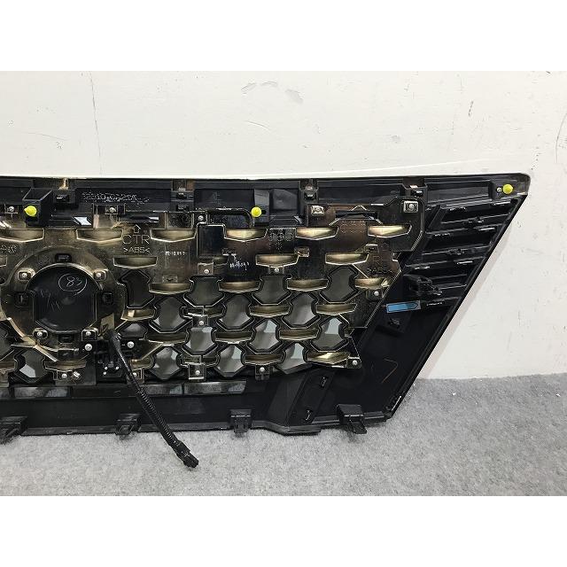 キャラバン NV350 オーテック/AUTECH 標準 E26 純正 後期 フロント
