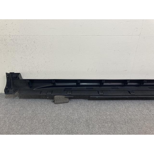 エクストレイル/X-TRAIL T32/NT32/HT32/HNT32 純正 右 サイドステップ