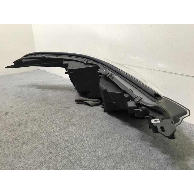 C-HR/CHR ZYX10/NGX10/NGX50 純正 中期 左 ヘッドライト/ランプ LED