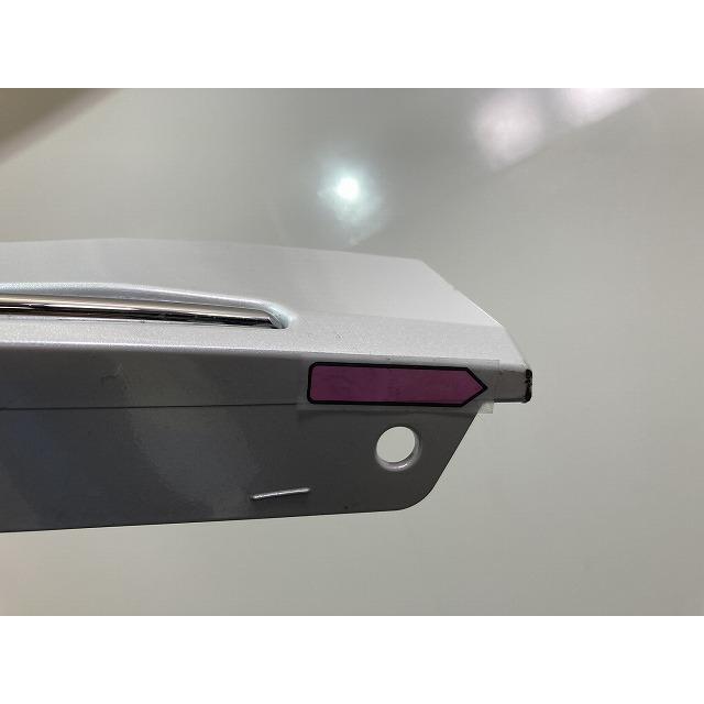 新車取り外し!LM/500h TAWH15W 純正 リア スポイラー 52169-V2010