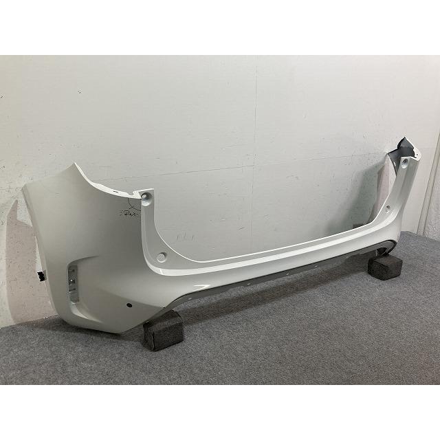 ヤリスクロス MXPB10/MXPB15 MXPJ10/MXPJ15 純正 リア バンパー 52159