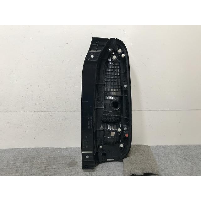 デリカミニ B34A/B35A/B37A/B38A 純正 左 テールランプ/ライト/レンズ 