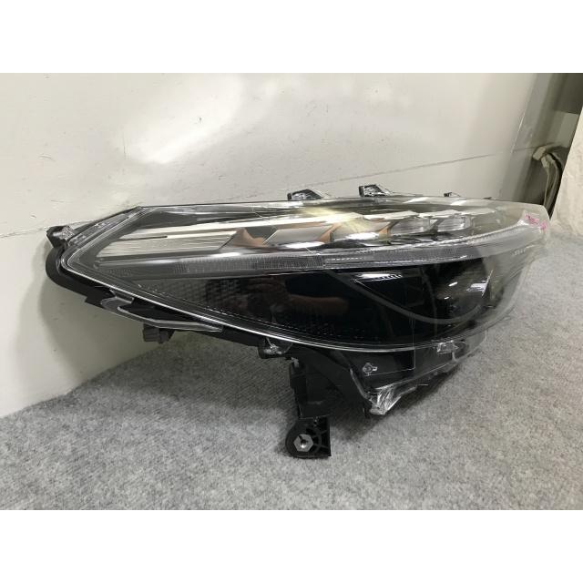 カローラ クロス Z/ZSG10/ MXGA10 ハイブリッド/ZVG11/ZVG15/ZVG13