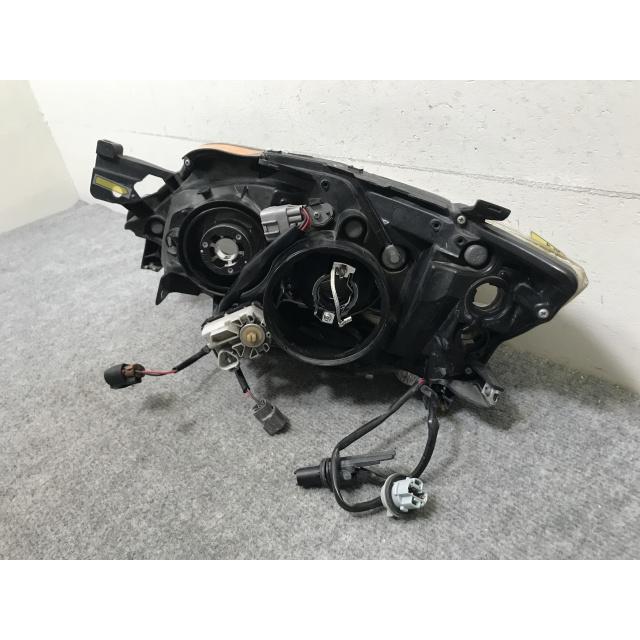 インプレッサ WRX-STI GRB/GRF/GVB/GVF 純正 右 ヘッドライト キセノン