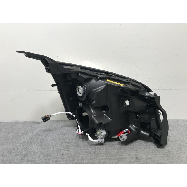 新品!ノア NOAH 70系/ZRR70G/ZRR75G/ZRR70W/ZRR75W 純正 後期 左