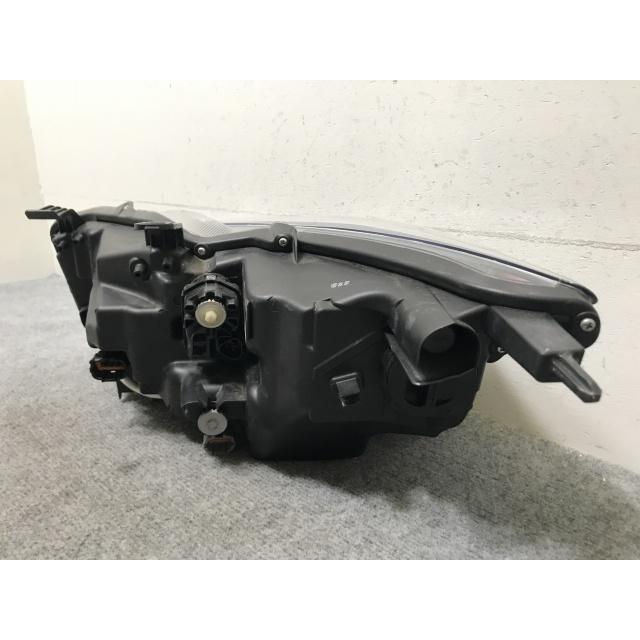 スカイライン V37/YV37/HV37/HNV37/ZV37 純正 中期 右 ヘッドライト 