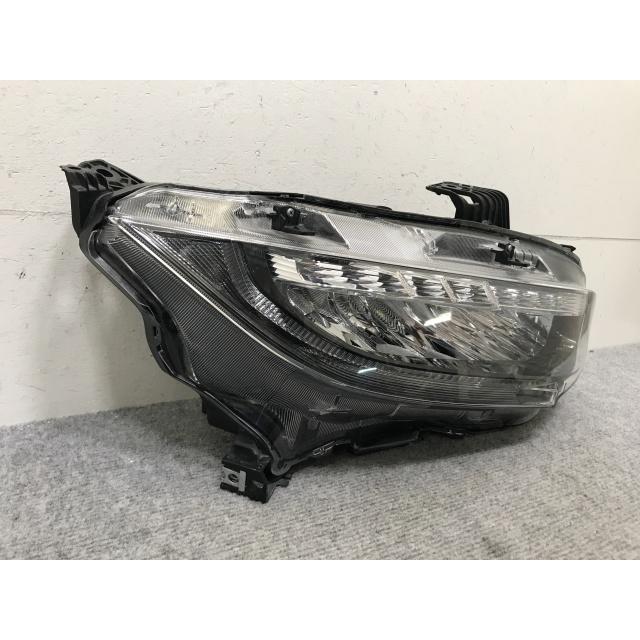新車外し】シビック タイプr fk8 右ヘッドライト